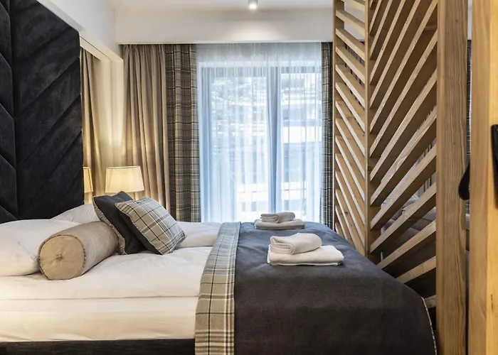 Famixdom Apartamenty Modrzejewska Centrum Zakopane